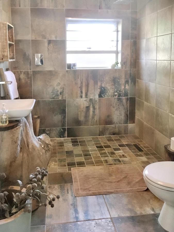 איסט לונדון Log Inn מראה חיצוני תמונה
